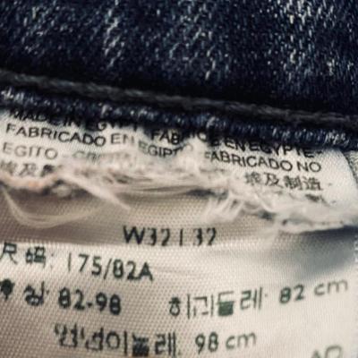 LEVIâ€™S - MENâ€™S DENIM JEANS - SIZE 32x32