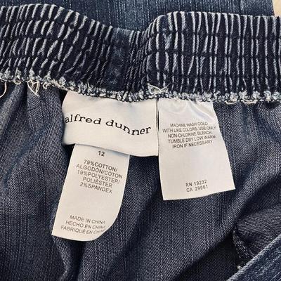 ALFRED DUNNER - WOMENâ€™S ELASTIC WAIST PANTS - SIZE 12