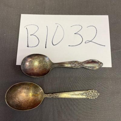 Set of 2 antique spoons