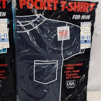 NWT - POCKET T-SHIRT FOR MEN BUNDLE - SIZE L (42-44)