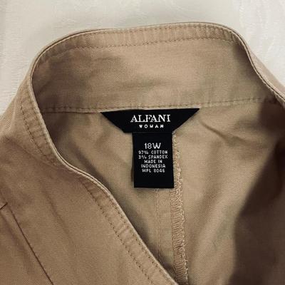 ALFANI WOMEN - QUALITY WOMENâ€™S JACKET - SIZE 18W