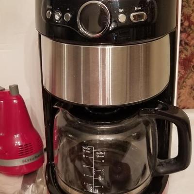 Lot#61  KITCHEN AID Lot - Coffee Maker/Grinder, Mixer, Kitchen Implements