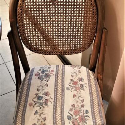 lOT #62  Mid Century Rattan Dining Table with 6 Chairs