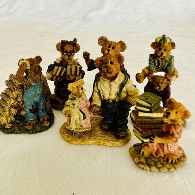 Boyds Bears and Friends (LR-RH)