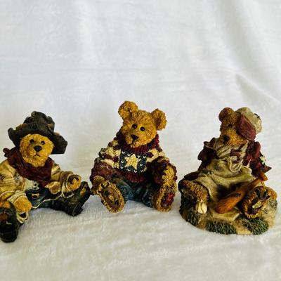Boyds Bears and Friends (LR-RH)