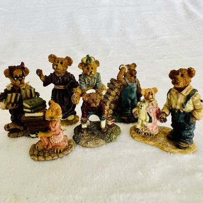 Boyds Bears and Friends (LR-RH)