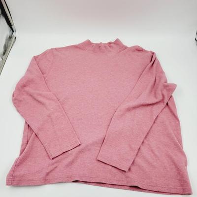 WOMEN'S PETITE LARGE LONG SLEEVE LOT