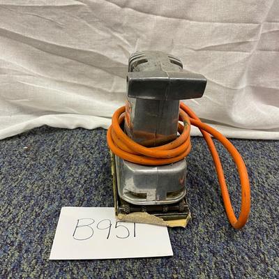 Black & Decker sander