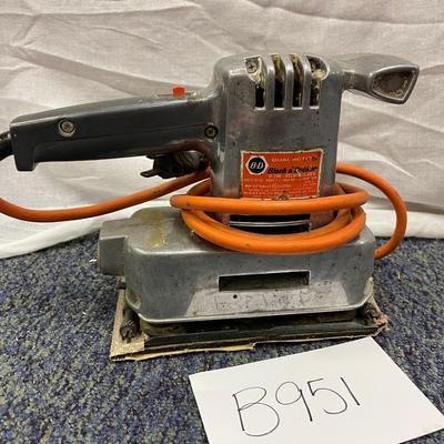 Black & Decker sander