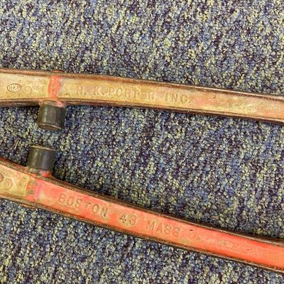 Bolt cutters