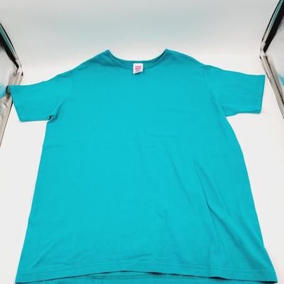 WOMEN'S LARGE SHORT SLEEVE LOT