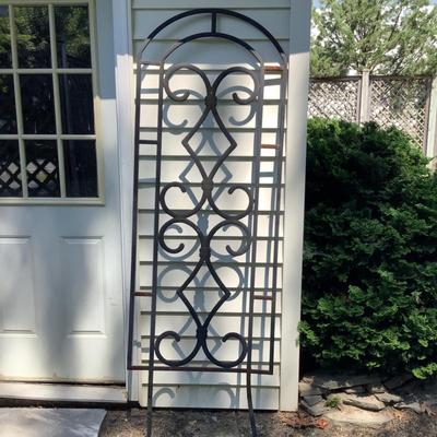 O1238 Iron Trellis