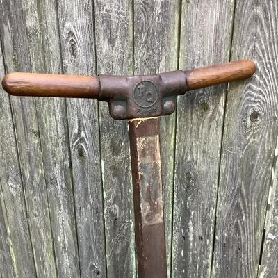 G1240 Antique Pennsylvania Quality Push Grass Cutter