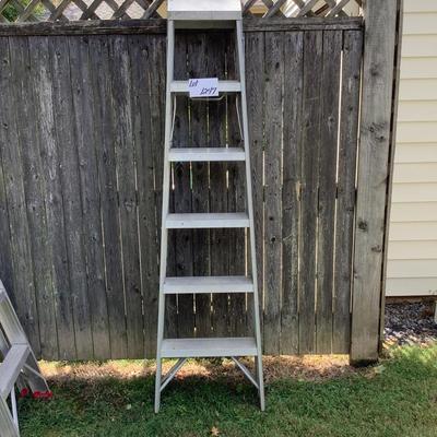 G1247 Sears Heavy Duty 6ft Ladder