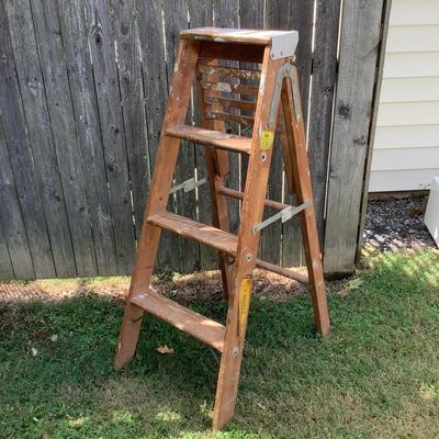 G1248 4ft Wood Ladder