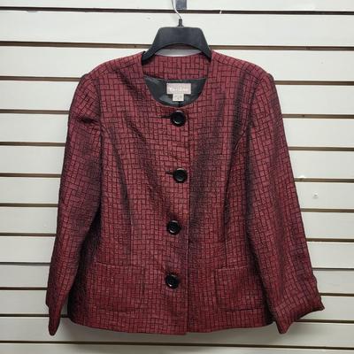 TANJAY WOMENS SIZE 10 LAYERED JACKET