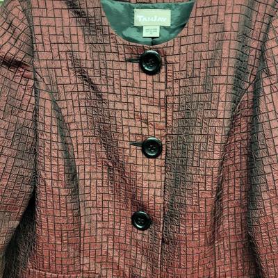 TANJAY WOMENS SIZE 10 LAYERED JACKET