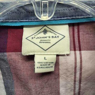 ST JOHNS BAY WOMENS SIZE LG BUTTON UP FLANNEL