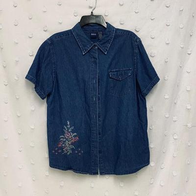 BASIC EDITIONS - WOMENâ€™S DENIM TOP - SIZE XL