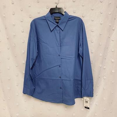 NWT - NOTATIONS CLOTHING CO. - WOMENâ€™S BUTTON UP TOP - SIZE L