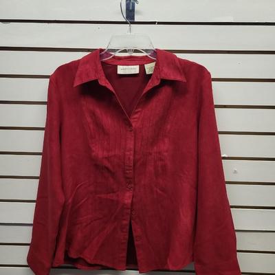 LEMON GRASS WOMENS SIZE LG FAUX LEATHER STYLE BLOUSE