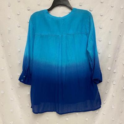 ST. JOHNS BAY - LIGHTWEIGHT WOMENâ€™S BLOUSE - SIZE PXL