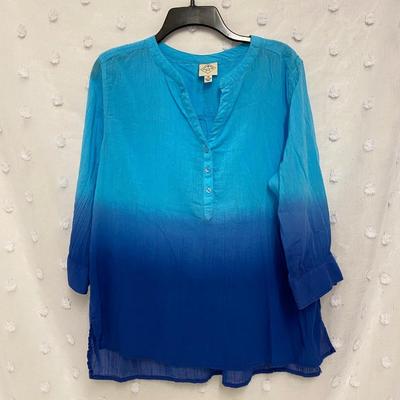 ST. JOHNS BAY - LIGHTWEIGHT WOMENâ€™S BLOUSE - SIZE PXL