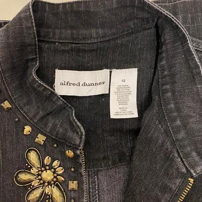 ALFRED DUNNER - WOMENâ€™S DETAILED DENIM TOP - SIZE 12
