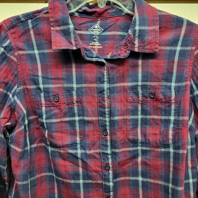 ST JOHNS BAY WOMENS SIZE PL BUTTON UP FLANNEL SHIRT