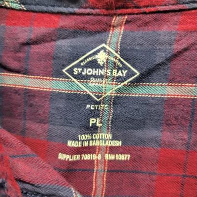 ST JOHNS BAY WOMENS SIZE PL BUTTON UP FLANNEL SHIRT