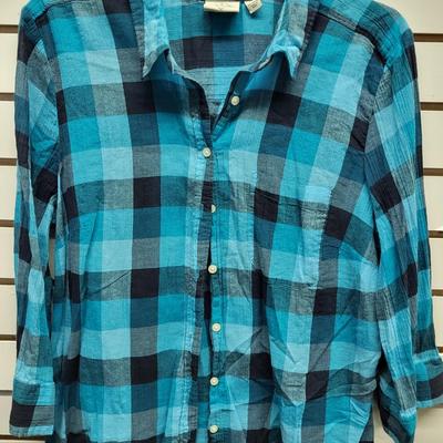 ST JOHNS BAY WOMENS SIZE PXL FLANNEL BUTTON UP BLOUSE