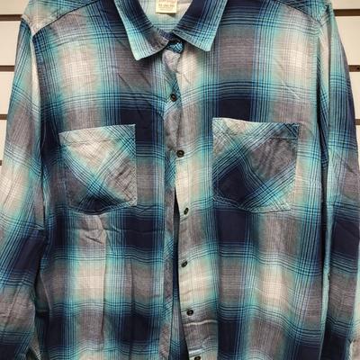 FADED GLORY WOMENS SIZE 16-18 FLANNEL BUTTON UP SHIRT