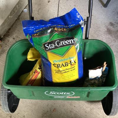 G1258 Scotts Accu Green 3000 Seed Spreader with Seeds