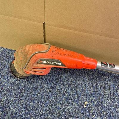 Black & Decker cordless string trimmer