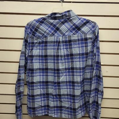 ARIZONA WOMENS SIZE XL BUTTON UP SHIRT