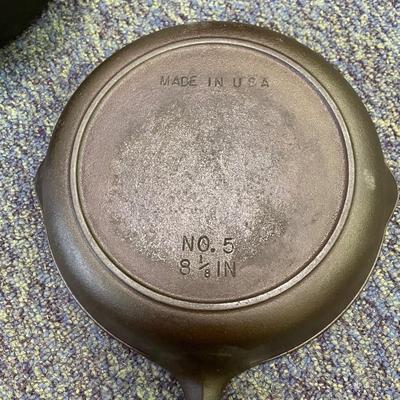 2 cast iron skillets