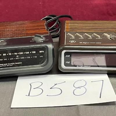 2 GE Clock Radios
