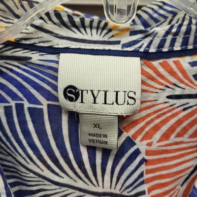 STYLUS WOMENS SZ XL BUTTON UP BLOUSE
