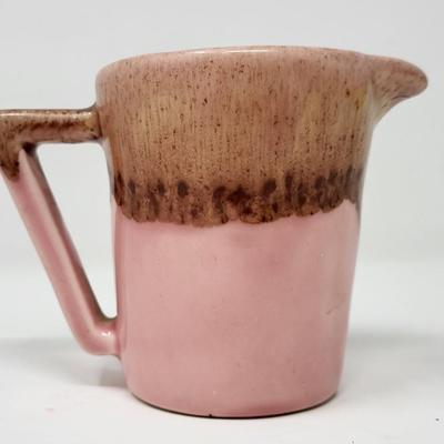 VINTAGE WINEART DRIPWARE CREAMER CUP