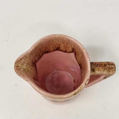 VINTAGE WINEART DRIPWARE CREAMER CUP