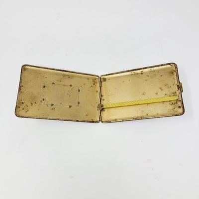 VINTAGE METAL CIGARETTE DECORATIVE HOLDER