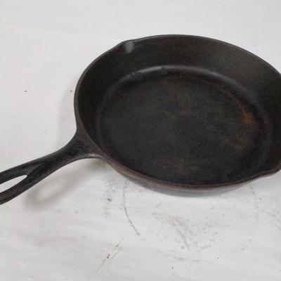 Cast Iron Made In USA Skillet