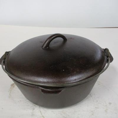 Cast Iron Pot With Lid