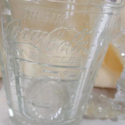 Coca-Cola 3D Christmas Santa Heavy 3D Glass Mug