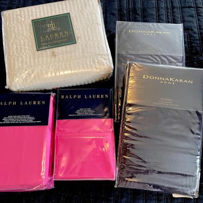 LOT 149  GROUP OF DESIGNER BEDDING NEW IN PKG. DONNA KAREN RALPH LAUREN