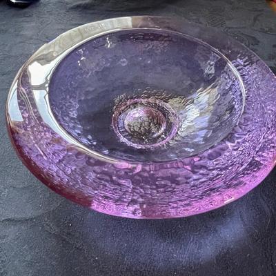 LLOT 157  FIRE & LIGHT WIDE LIP FOOTED BOWL SIGNED LAVENDER ARCATA CALIFORNIA RECYCLED HEAVY GLASS