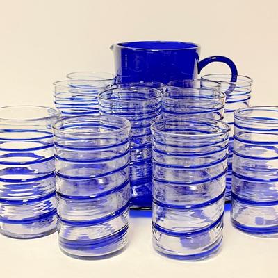 LOT 162   COBALT BLUE GLASS PITCHER & TRAY BLUE SWIRL DRINK GLASSES