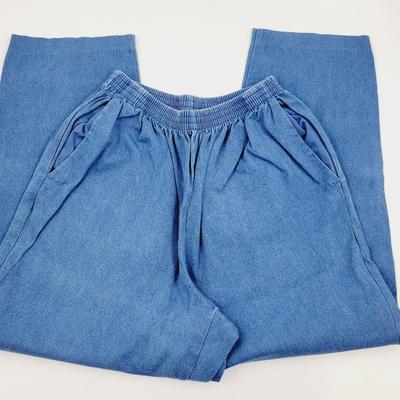WOMENS SIZE 12 PANTS LOT