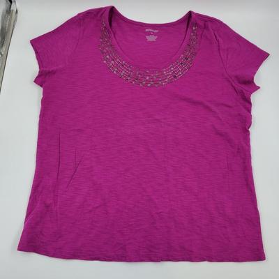 WOMENS XL PETITE SHORT SLEEVE ST JOHN'S LOT