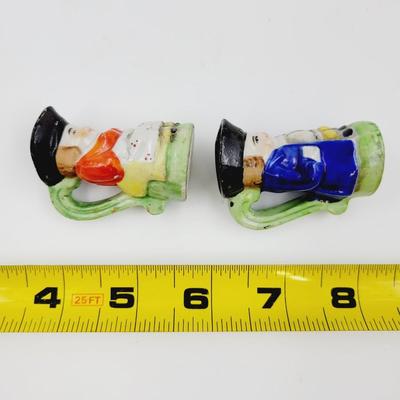VINTAGE COLONIAL MINIATURE TOBY JUGS PAIR